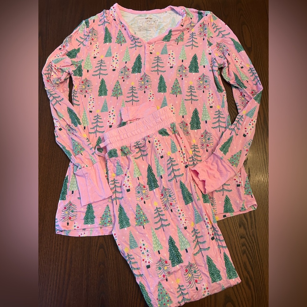 Women’s Little Sleepies Christmas pajamas size small